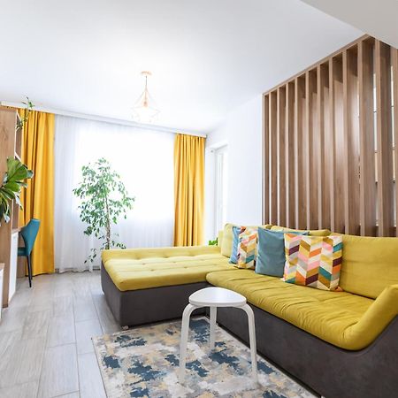 Montana Garden Lägenhet Braşov Exteriör bild