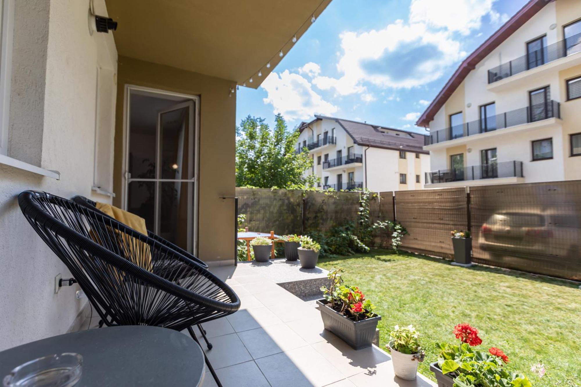 Montana Garden Lägenhet Braşov Exteriör bild